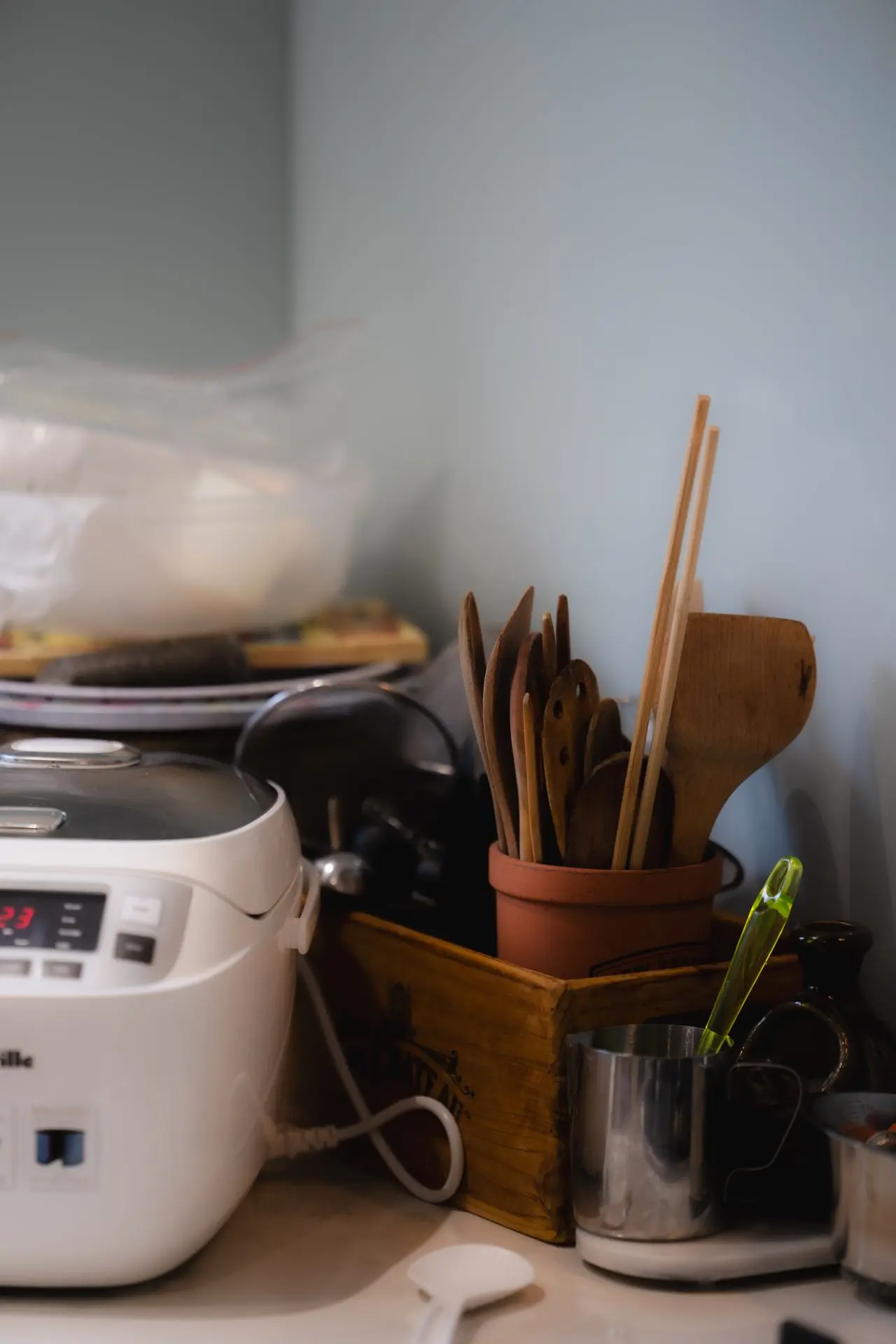 Kitchen 2 A collection of kitchen utensils
